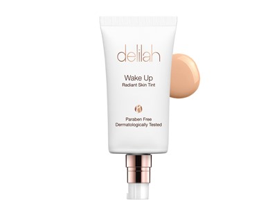 DELILAH Wake Up Radiant Skin Tint Amber, 30 ml